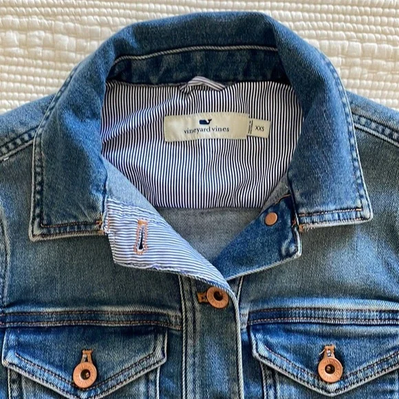 Vineyard Vines Blue Jean Jacket - Picture 3 of 15